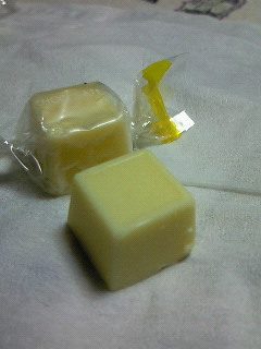 201207112217000.jpg